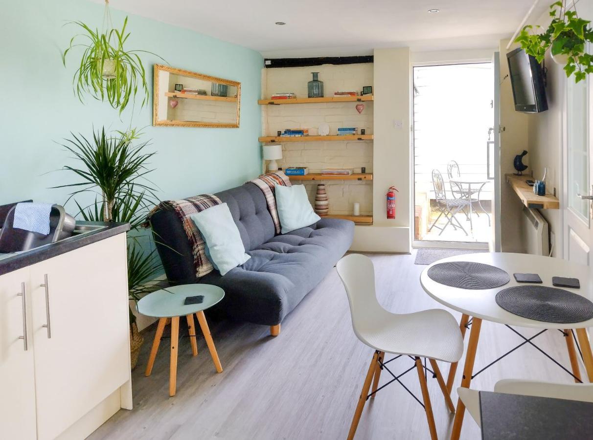 The Annexe Apartman Hawkedon Kültér fotó